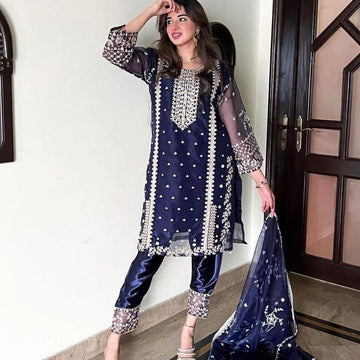 3 Pcs Women's Stitched Fancy Organza Embroidered Suit
