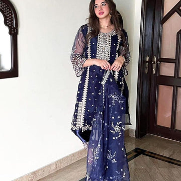 3 Pcs Women's Stitched Fancy Organza Embroidered Suit