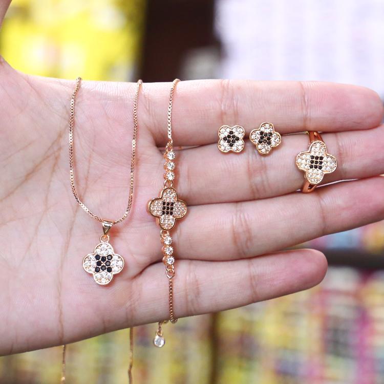 Fancy Crystal Necklace & Bracelet Set