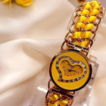 Stylish Women's Quartz Heart Watch with Chain Strap - 1 Pc