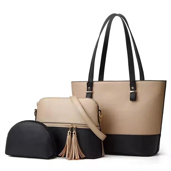 Women Rexine Plain Shoulder Bag