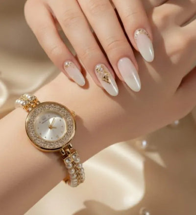 Chic Women's Quartz Bracelet Watch
